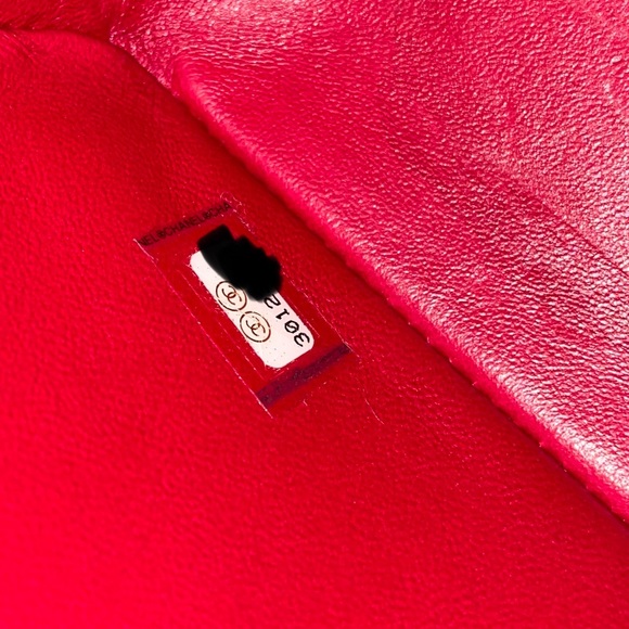 — SOLD — CHANEL CLASSIC CHAIN - Picture 11 of 15